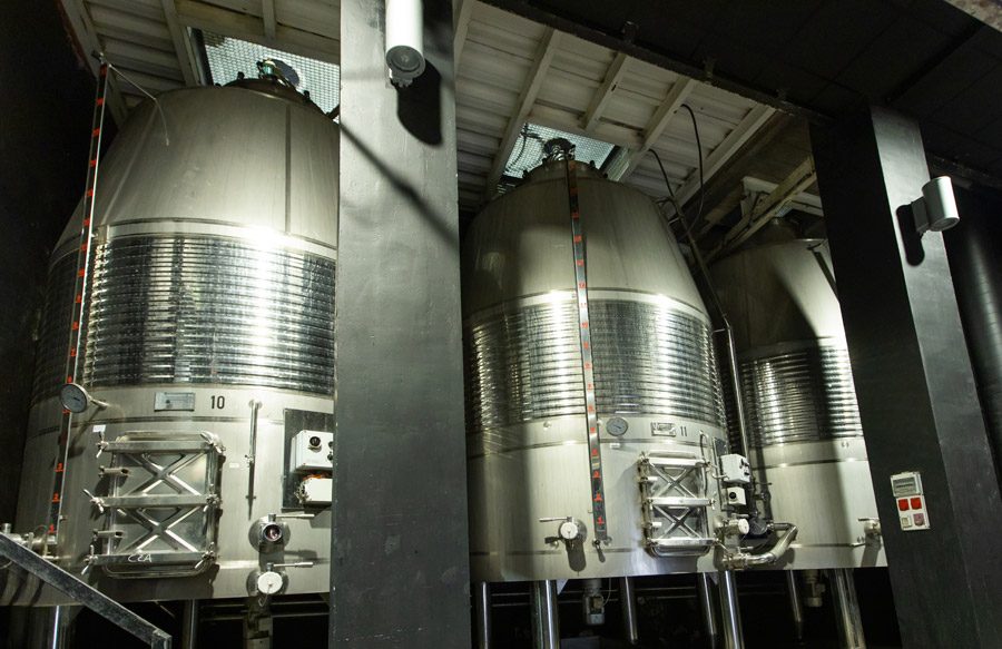 Bodegas-Perica-Seleccion-Depositos-acero